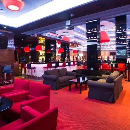 Nostrum Airport Hotel 3*